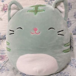 NWT RARE Squishmallow Chase the mint cat 8 inch